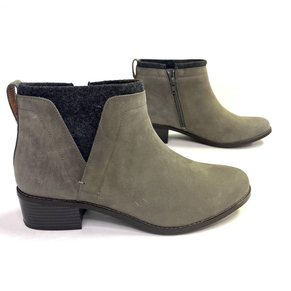 Vionic Taupe Ankle Booties